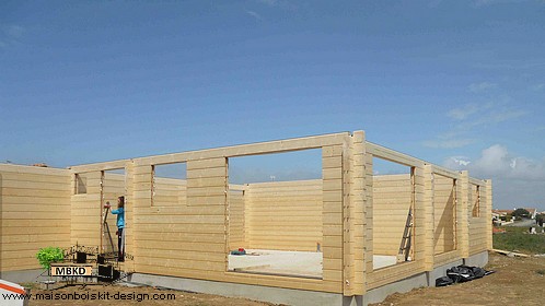 construction de maison en bois en kit