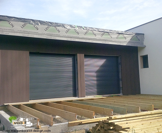 maison ossature bois bardage vertical crépi