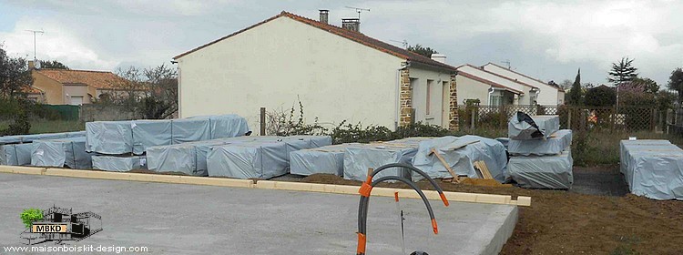 montage de maison en bois en kit