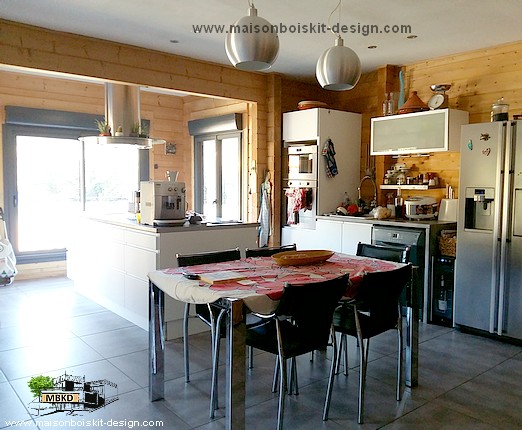 photo interieur maison bois